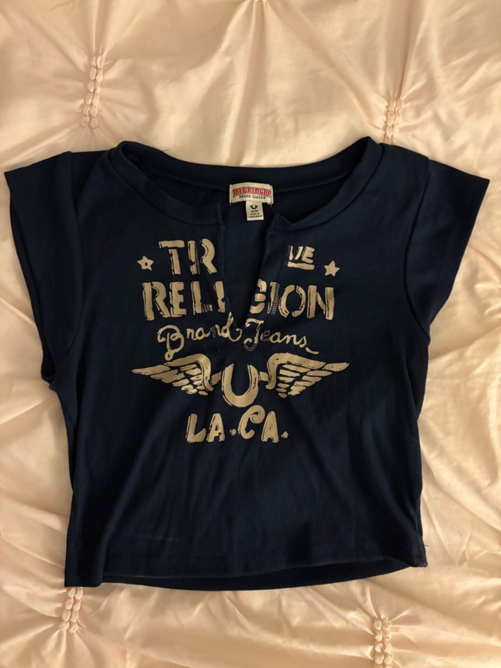 True Religion notch crop tee navy M 🛍️